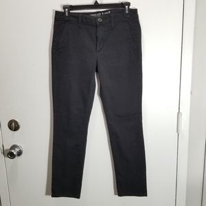 Women's American Eagle Size 6 Black Twill Chino